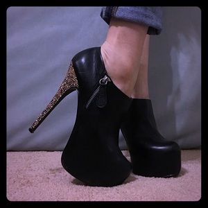 Forever 21 high heels with blinged heel